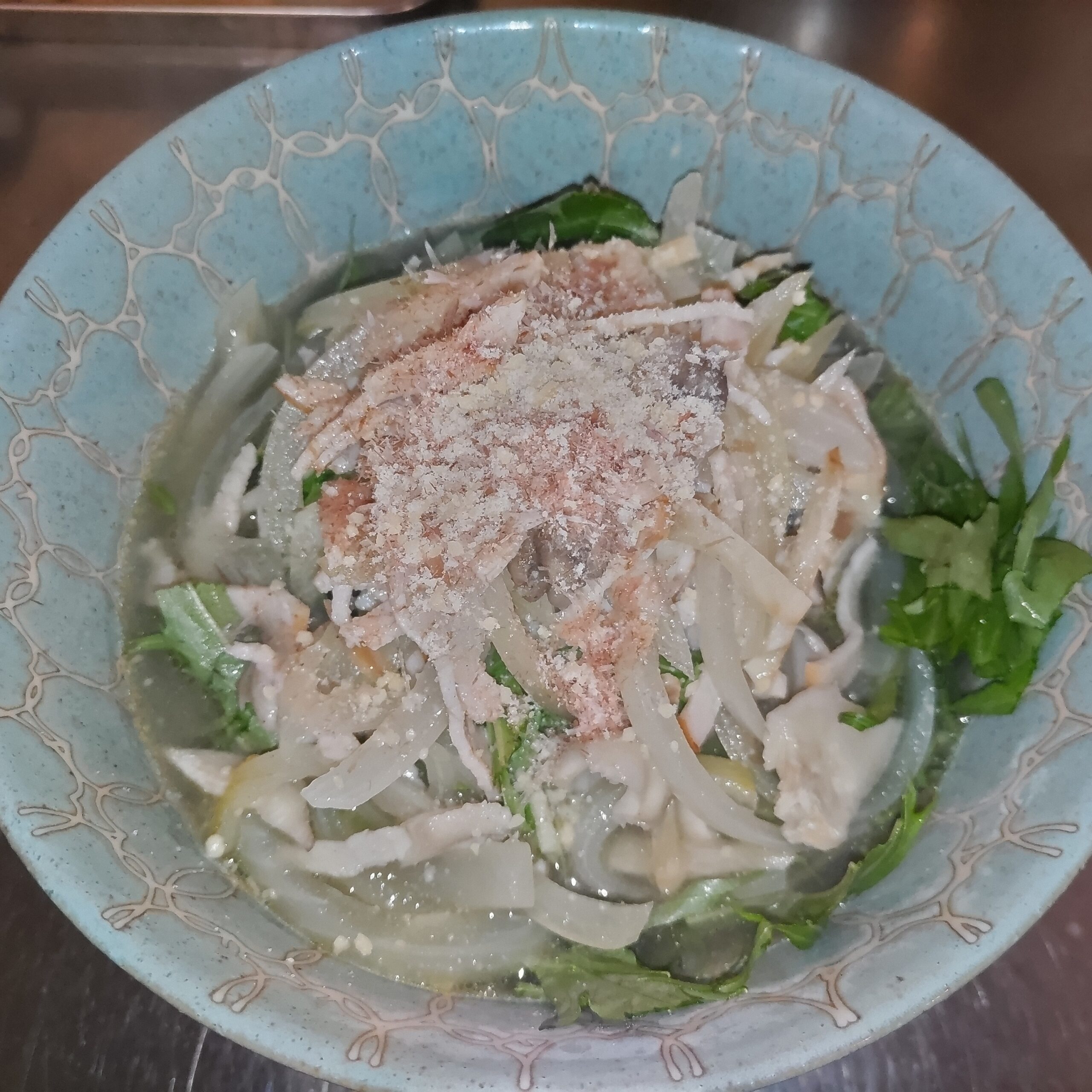 ケンミンのライスパスタでスープパスタを作ったよ