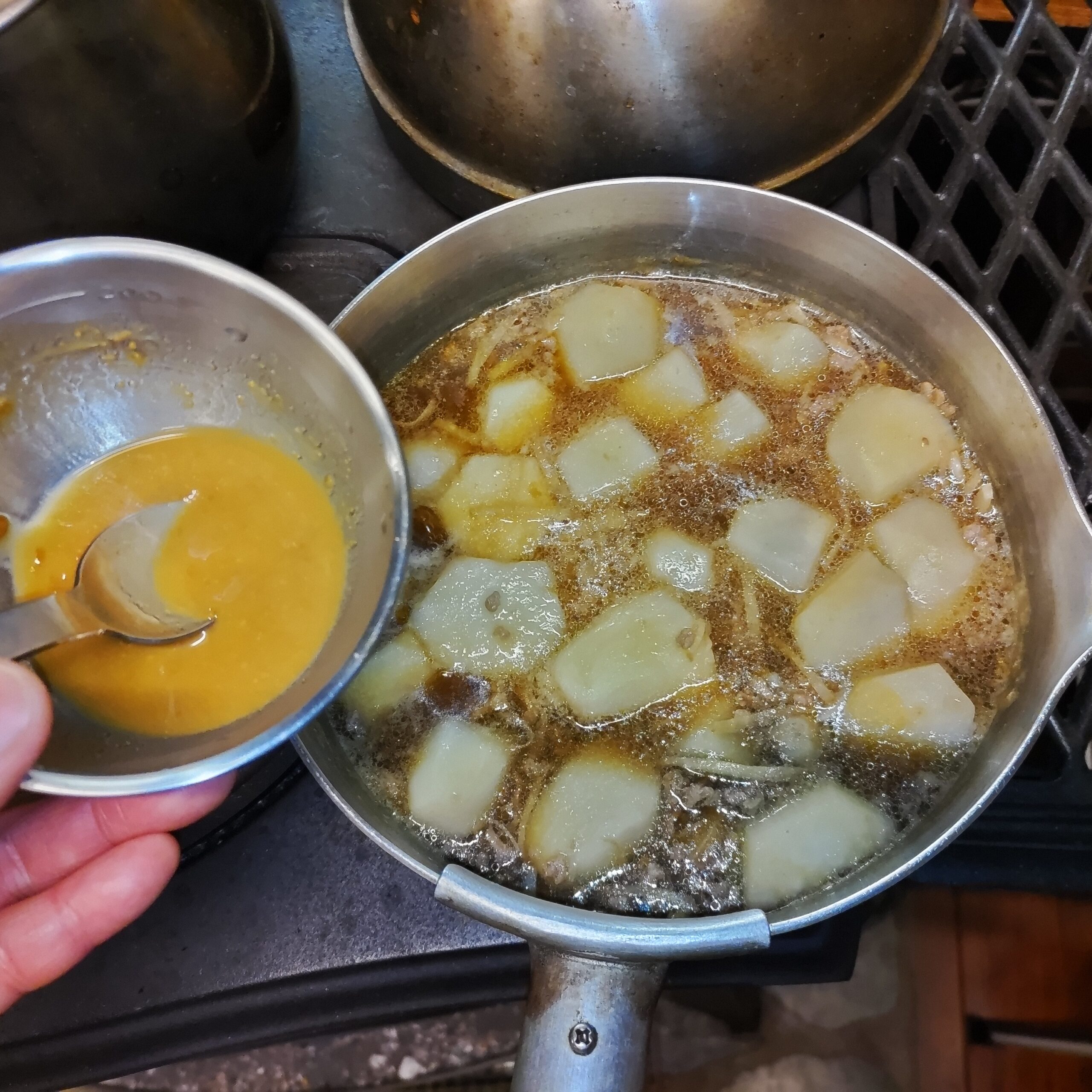 里芋のそぼろあん中華風