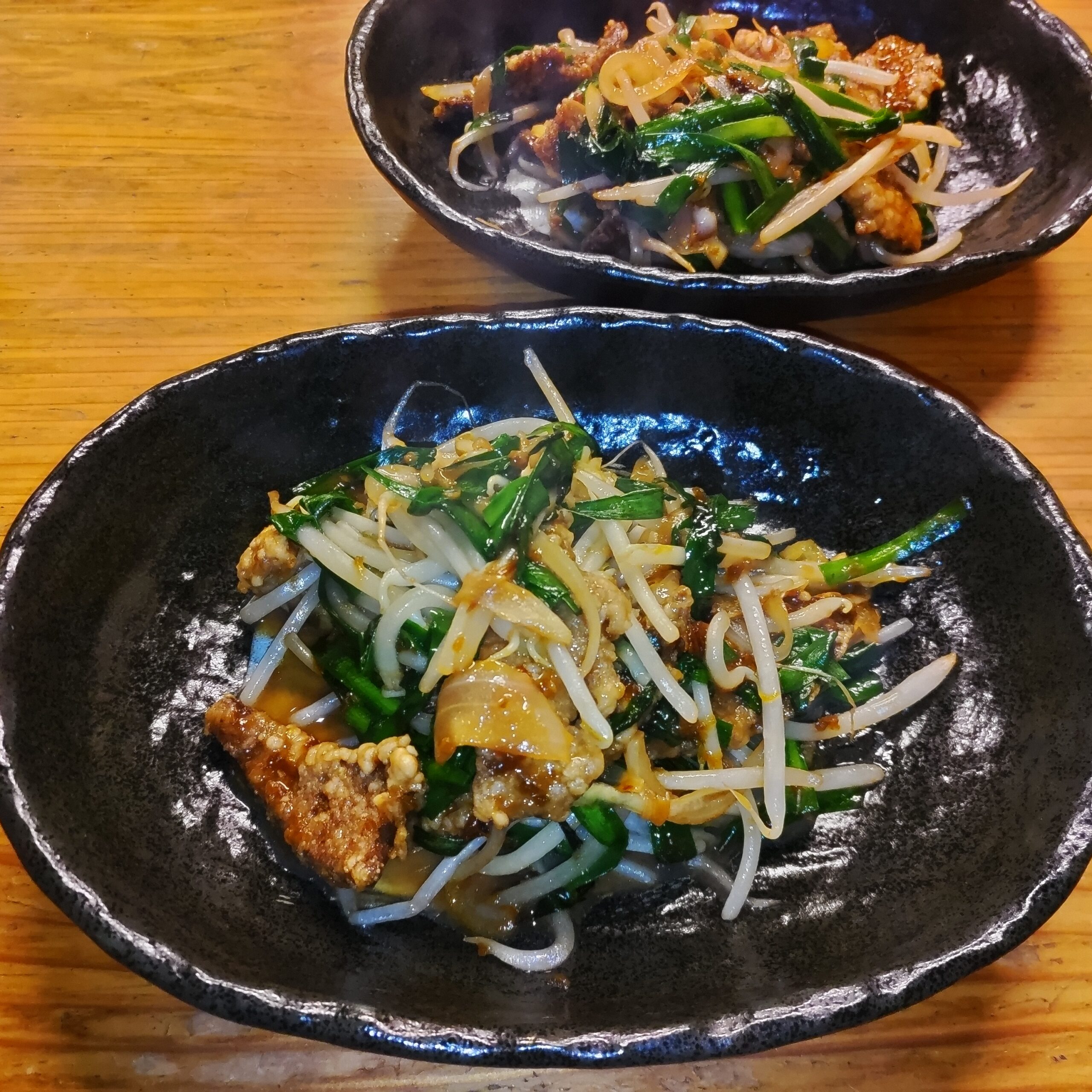 レバニラ炒め、青鬼の辛味噌で味付け簡単
